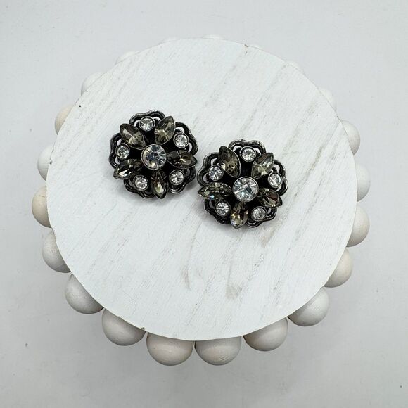 Tanner Signed Vintage Clip On Earrings rhinestone Flower Marquis Stone Earrings - Picture 3 of 11
